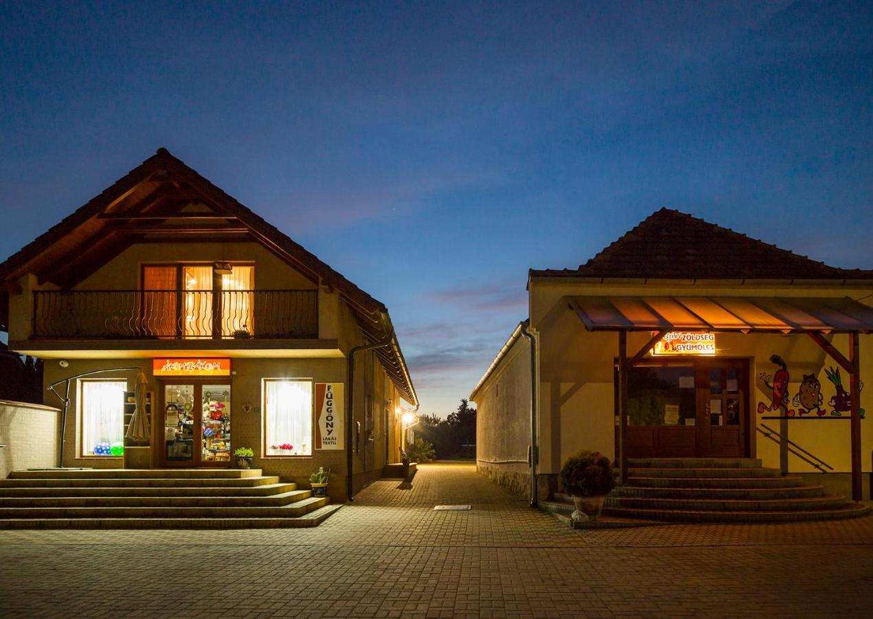 Bodzahaz Apartman Tarján Extérieur photo